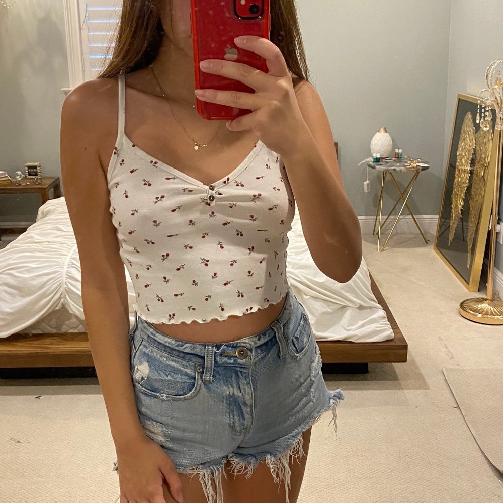 Forever 21 Flower print crop top